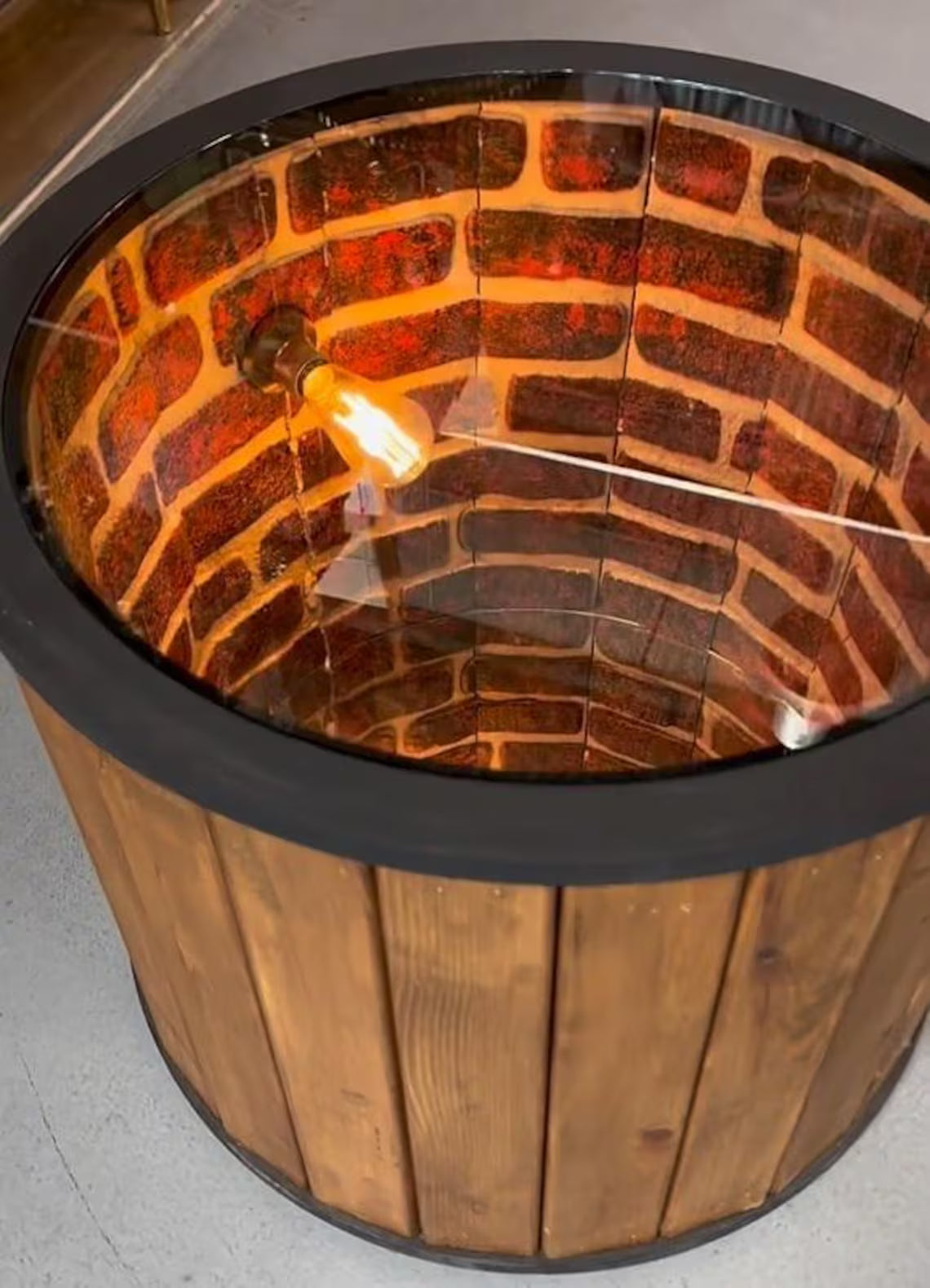 InfinityGlow – LED Infinity Table